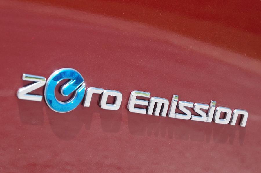  Nissan Leaf 2013 года  (фото 62 из 63)